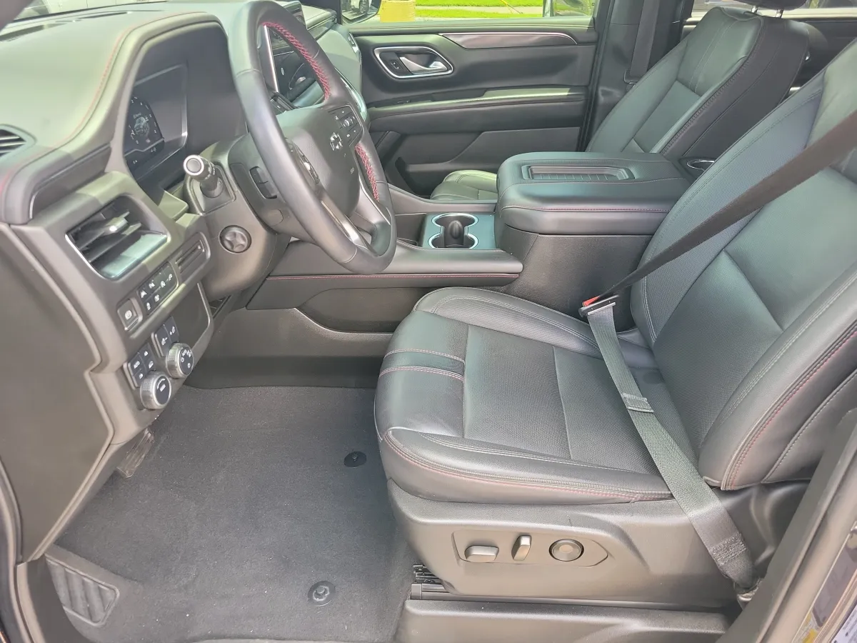 2022 Chevrolet Tahoe RST thumbnail 5