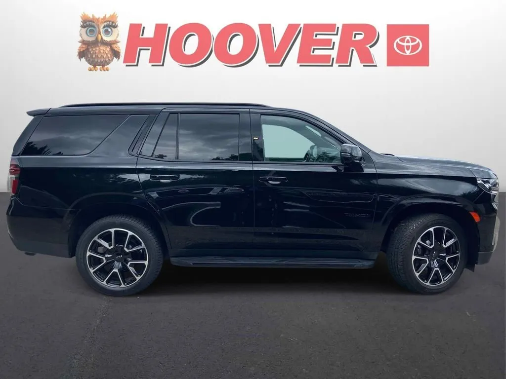 2022 Chevrolet Tahoe RST thumbnail 2