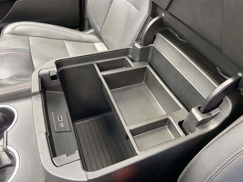 2022 Chevrolet Tahoe RST thumbnail 30
