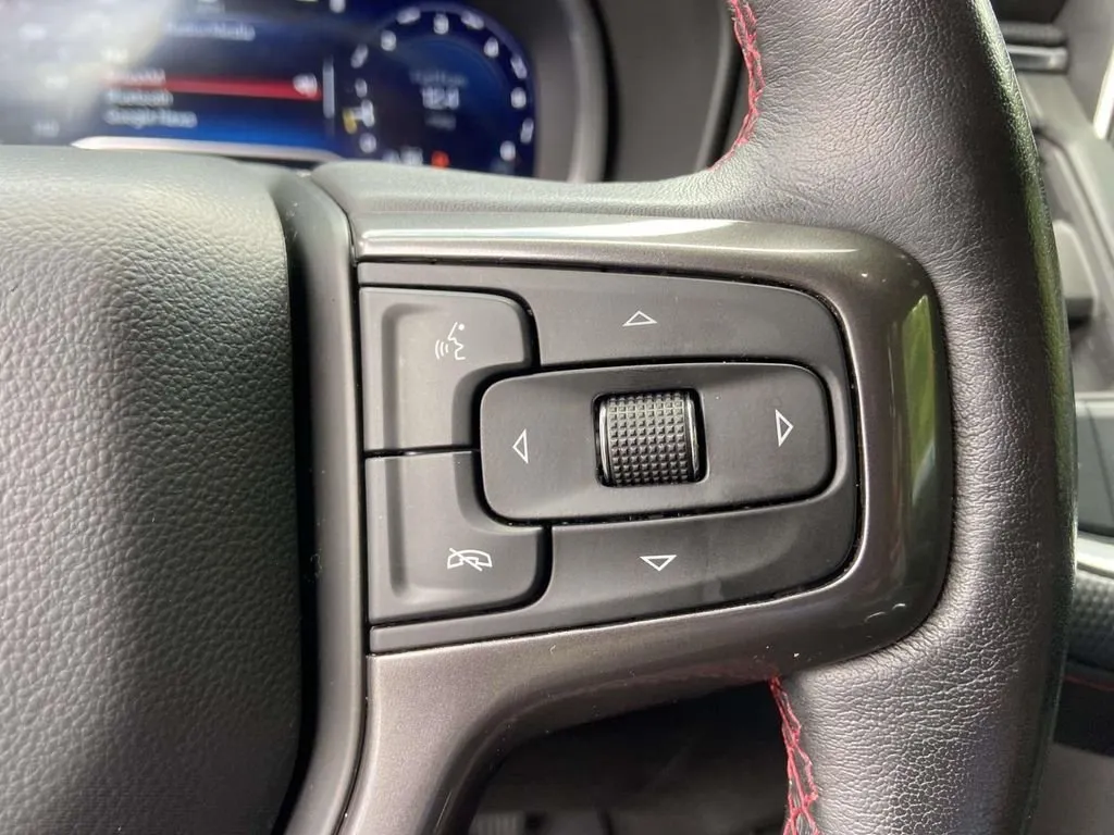 2022 Chevrolet Tahoe RST thumbnail 35