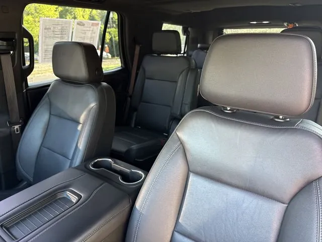 2022 Chevrolet Tahoe Z71 thumbnail 12