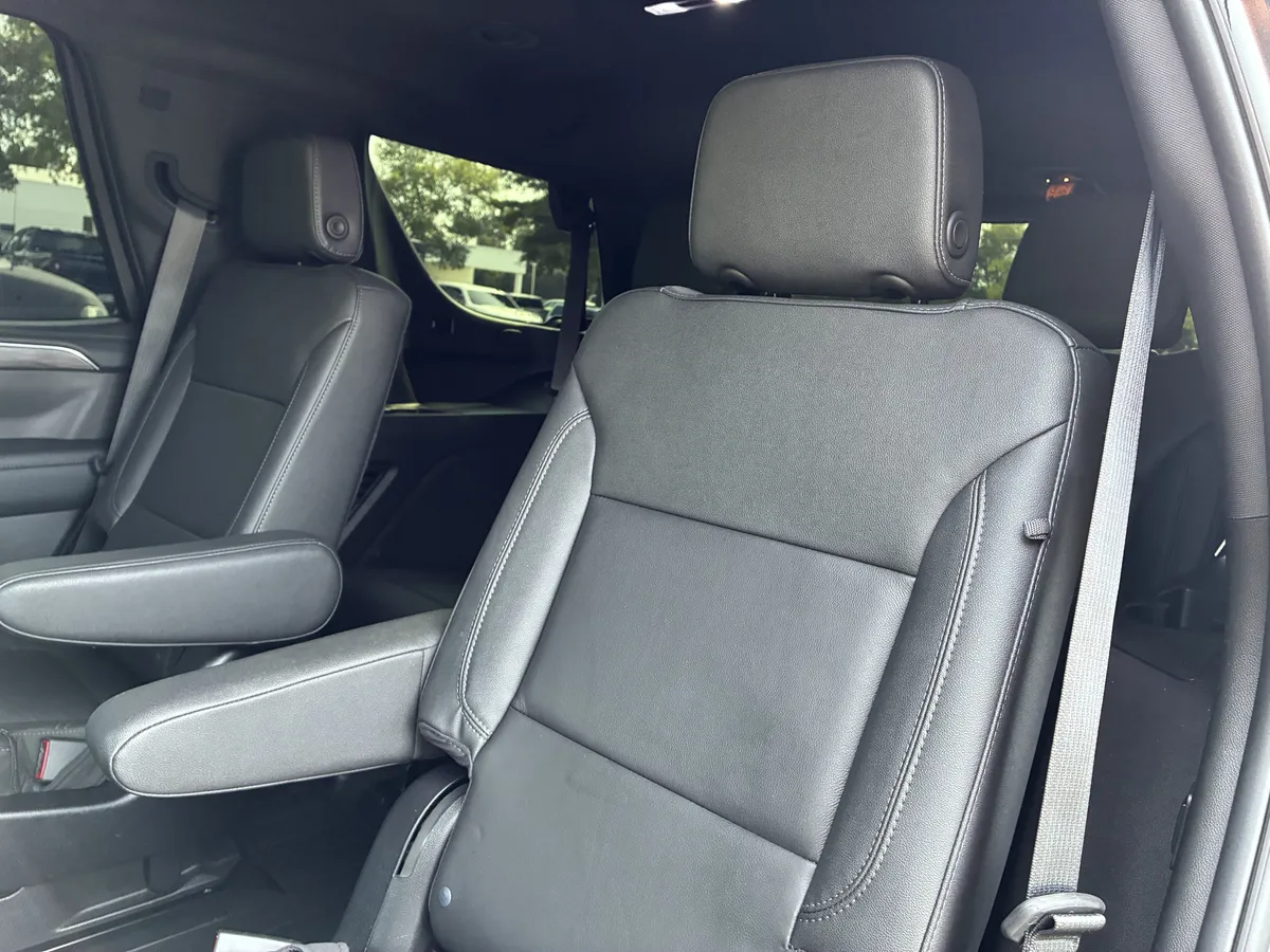 2022 Chevrolet Tahoe Z71 thumbnail 10