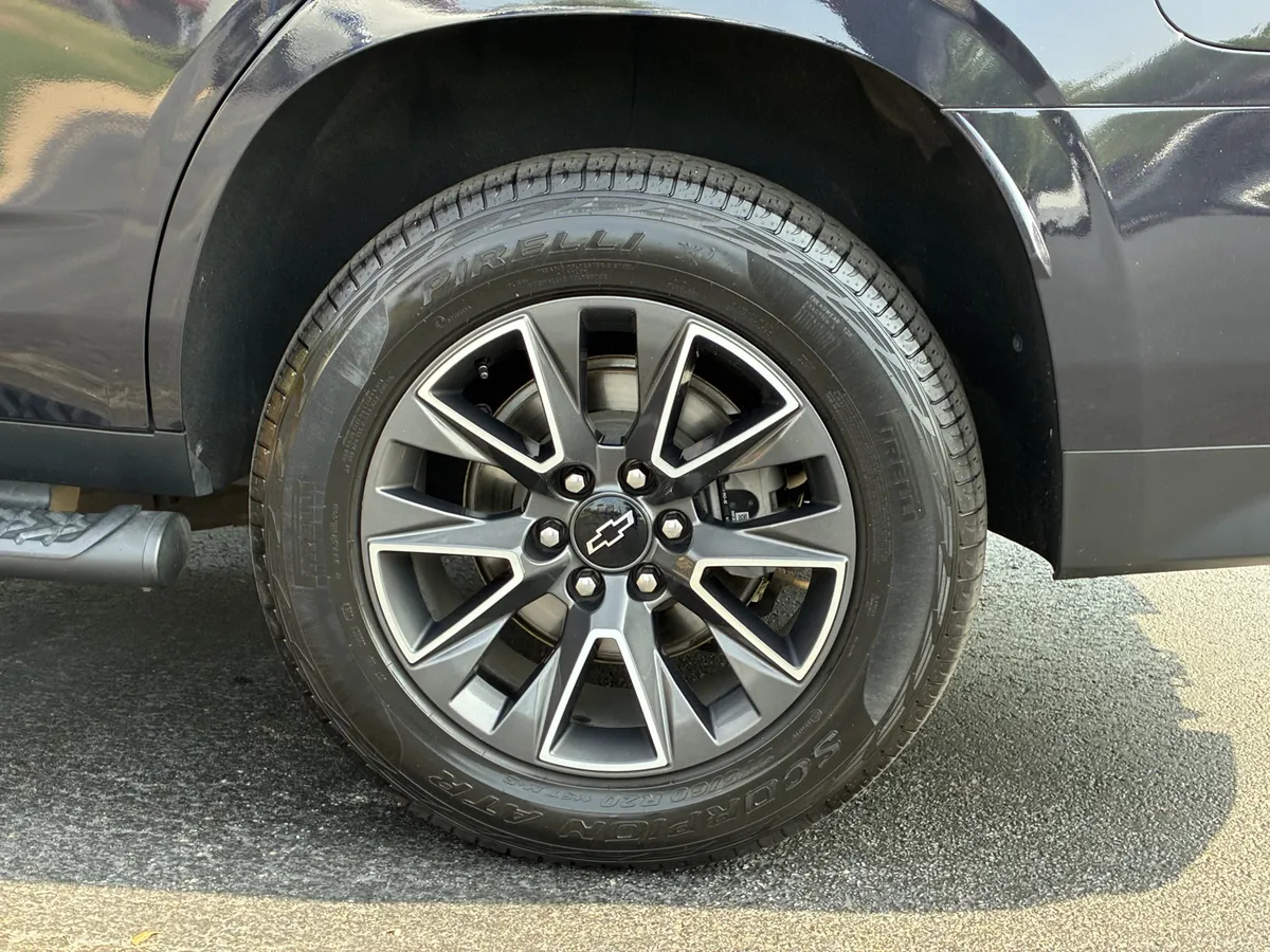 2022 Chevrolet Tahoe Z71 thumbnail 13