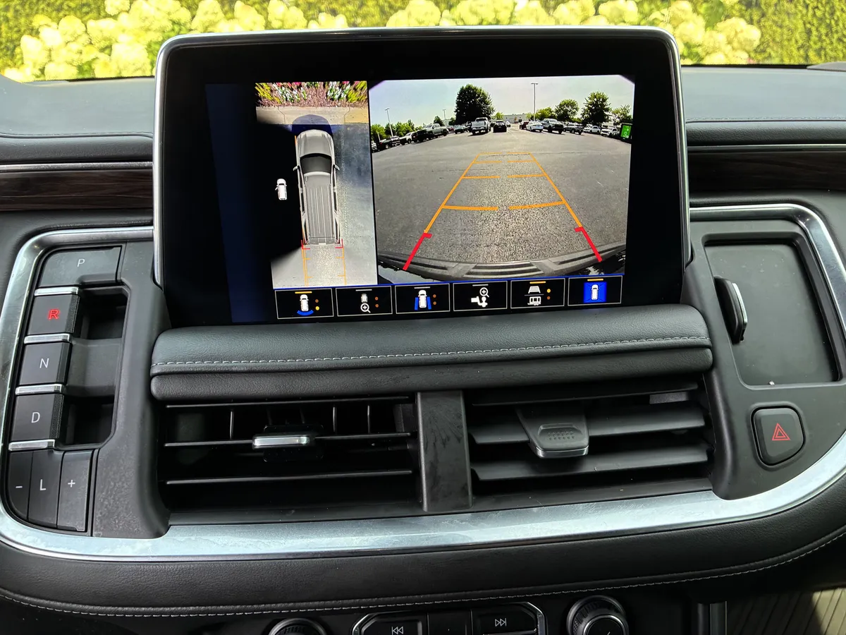 2022 Chevrolet Tahoe Z71 thumbnail 37
