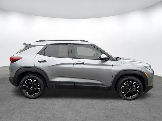 2022 Chevrolet Trailblazer LT thumbnail 4