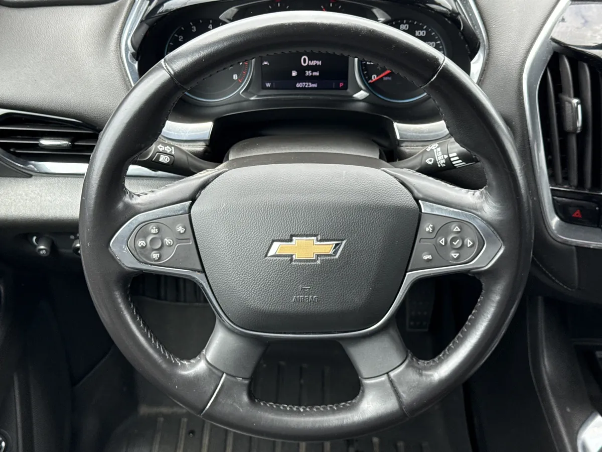 2022 Chevrolet Traverse LT Leather thumbnail 17