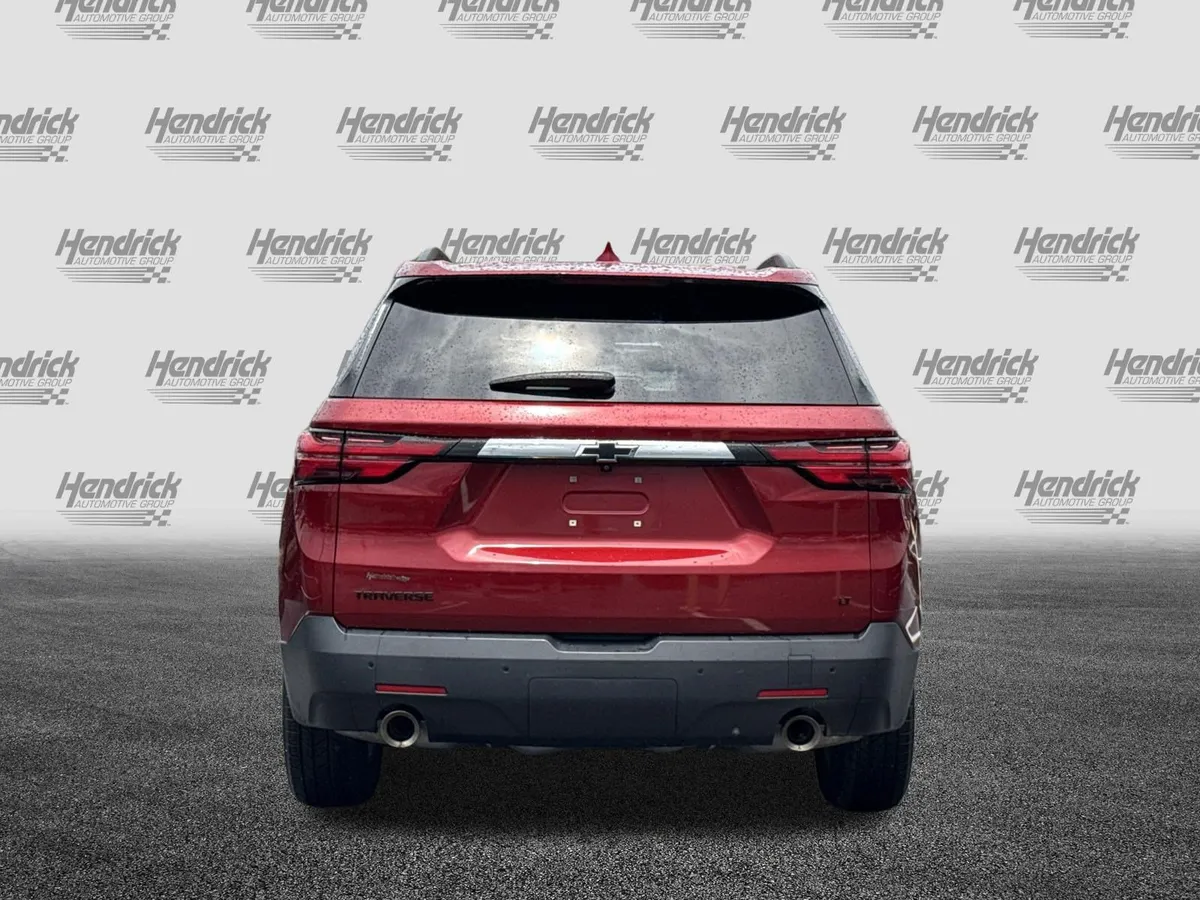 2022 Chevrolet Traverse LT Leather thumbnail 8