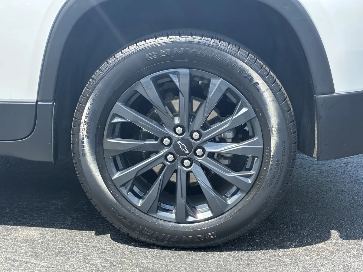 2022 Chevrolet Traverse RS thumbnail 10