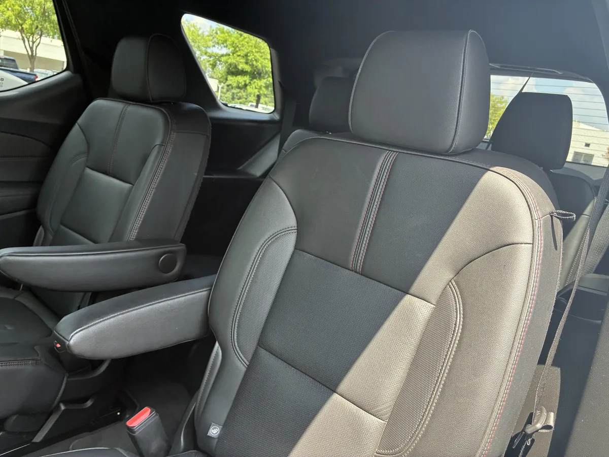 2022 Chevrolet Traverse RS thumbnail 22