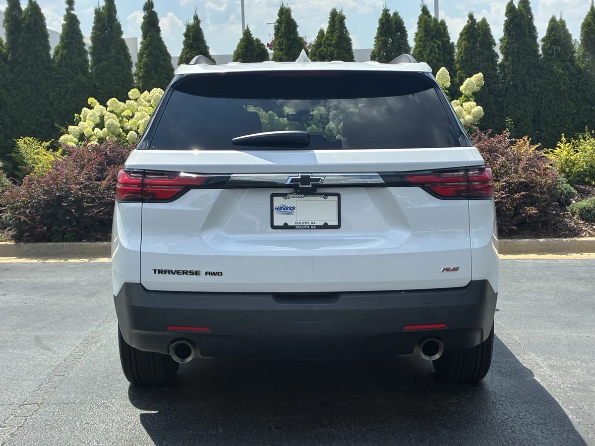 2022 Chevrolet Traverse RS thumbnail 9