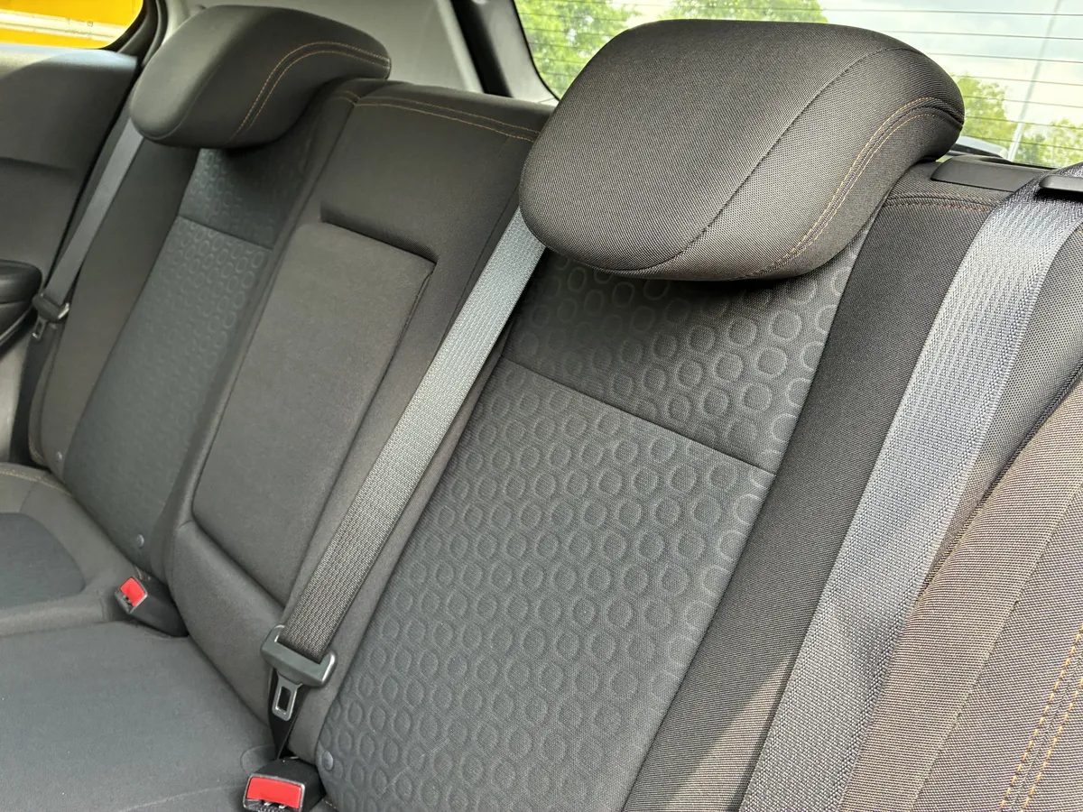 2022 Chevrolet Trax LS thumbnail 11