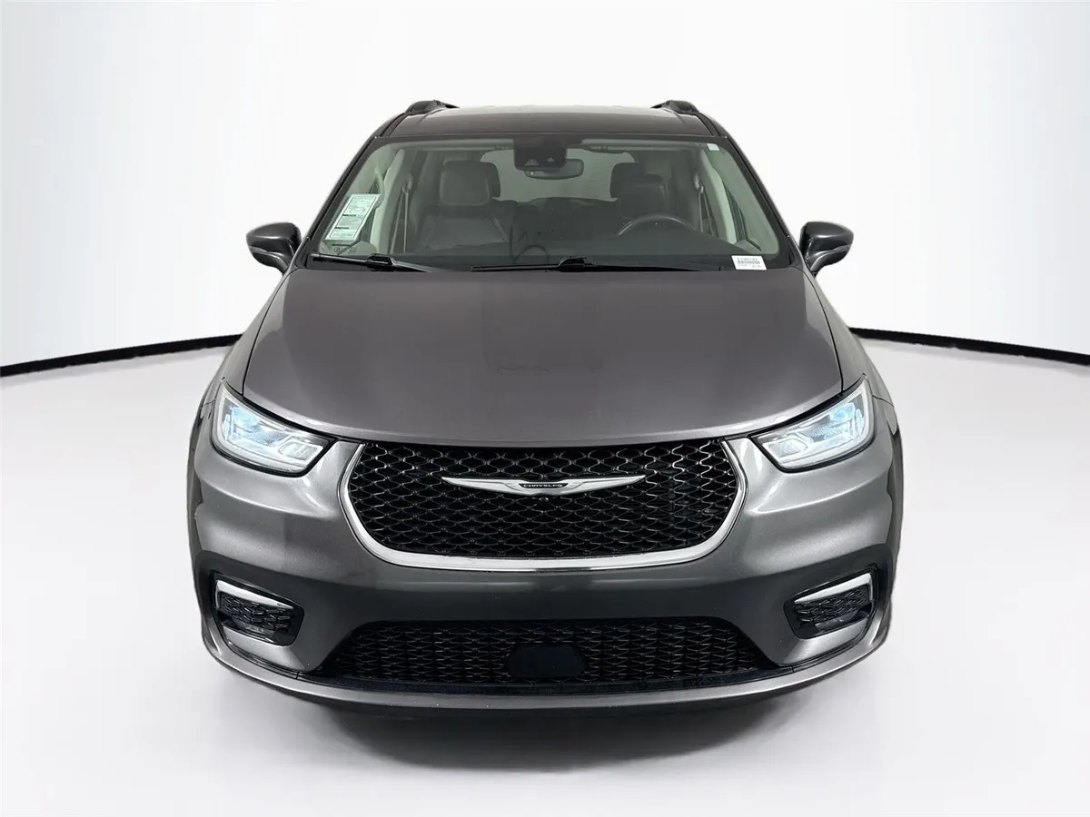 2022 Chrysler Pacifica Touring L thumbnail 7