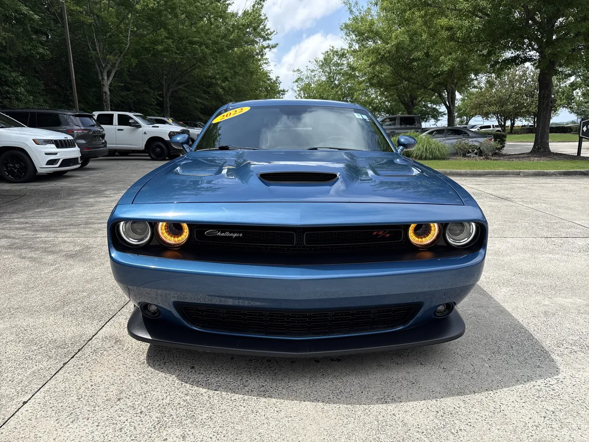2022 Dodge Challenger R/T Scat Pack thumbnail 2