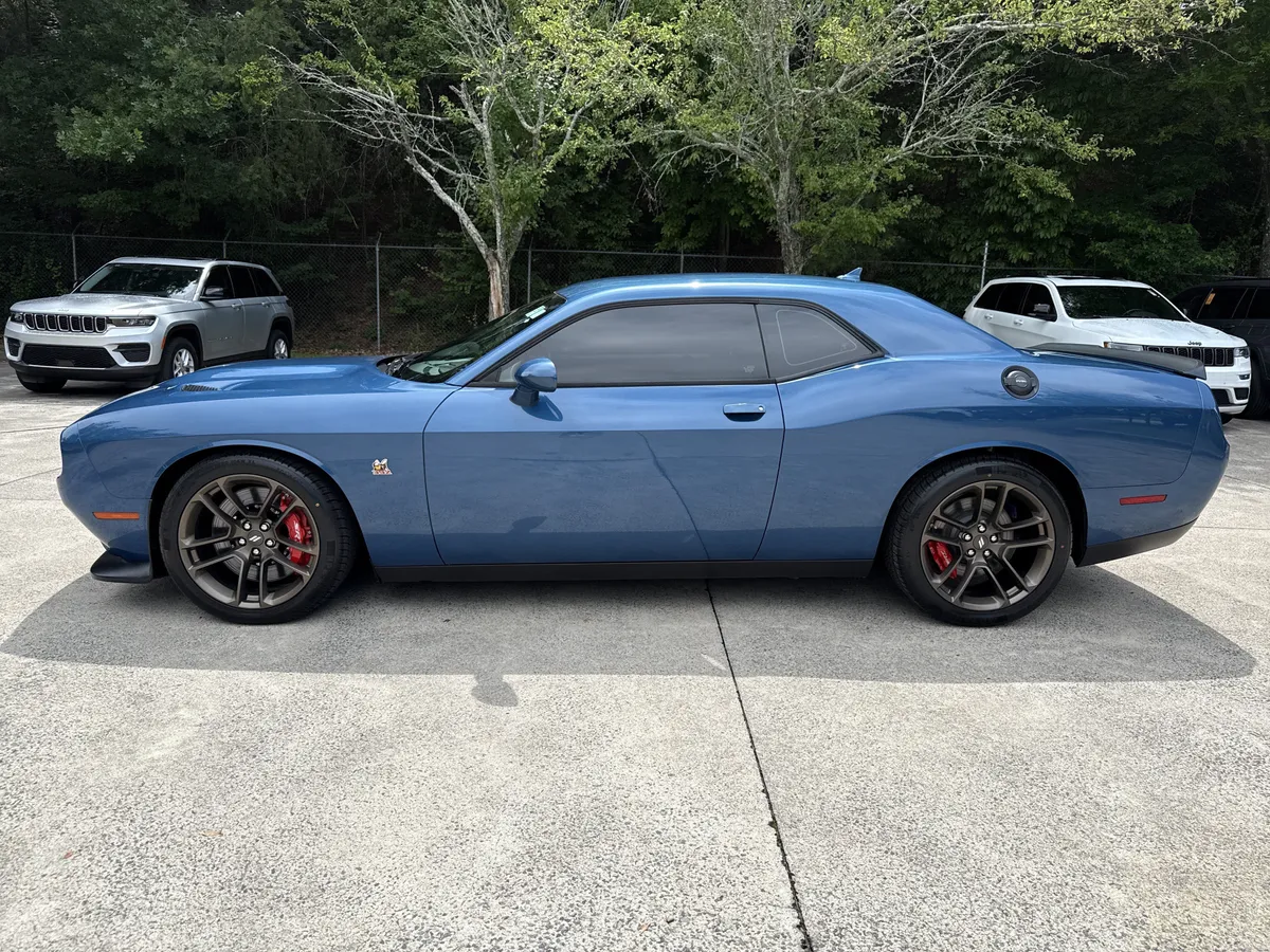 2022 Dodge Challenger R/T Scat Pack thumbnail 4