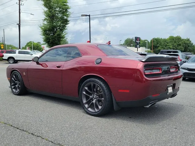 2022 Dodge Challenger R/T Scat Pack thumbnail 6
