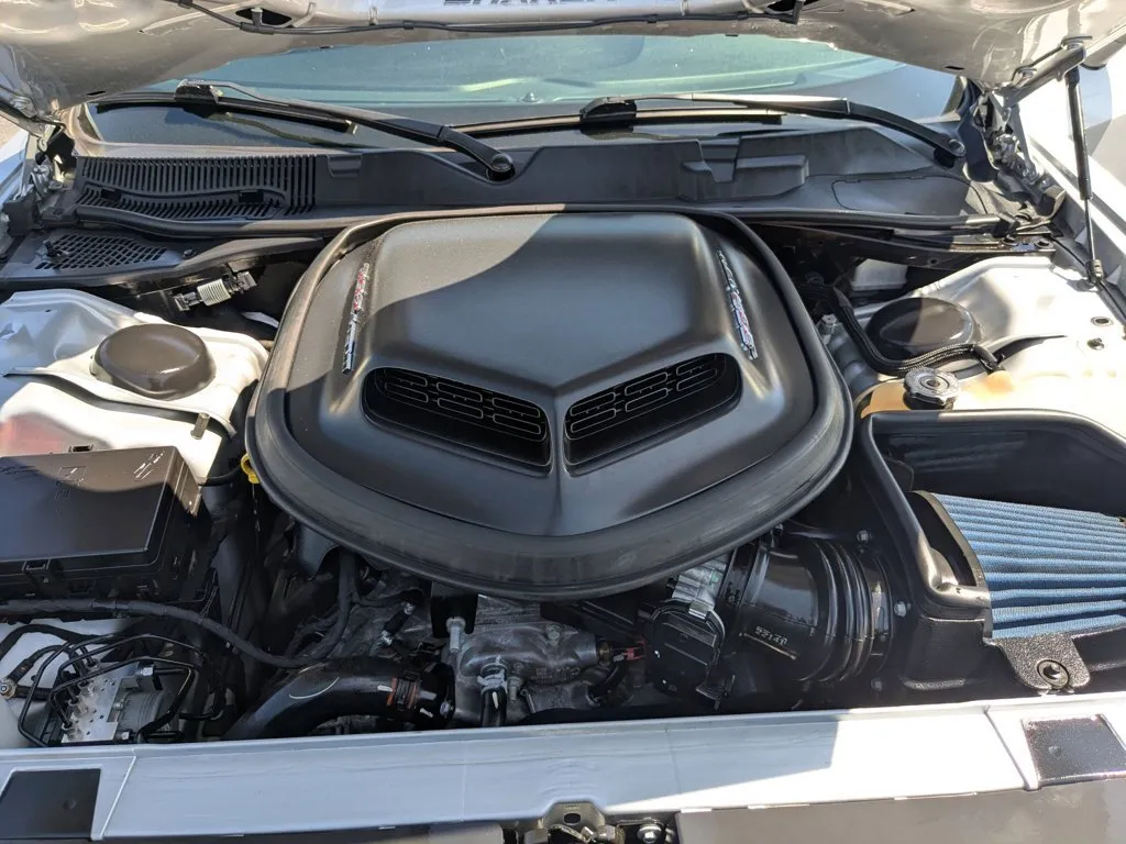 2022 Dodge Challenger R/T Scat Pack Widebody thumbnail 32