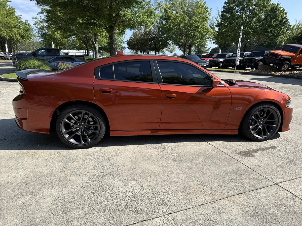 2022 Dodge Charger Scat Pack thumbnail 10