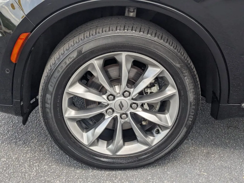 2022 Dodge Durango Citadel thumbnail 9