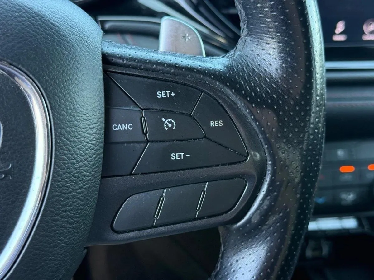 2022 Dodge Durango R/T thumbnail 26