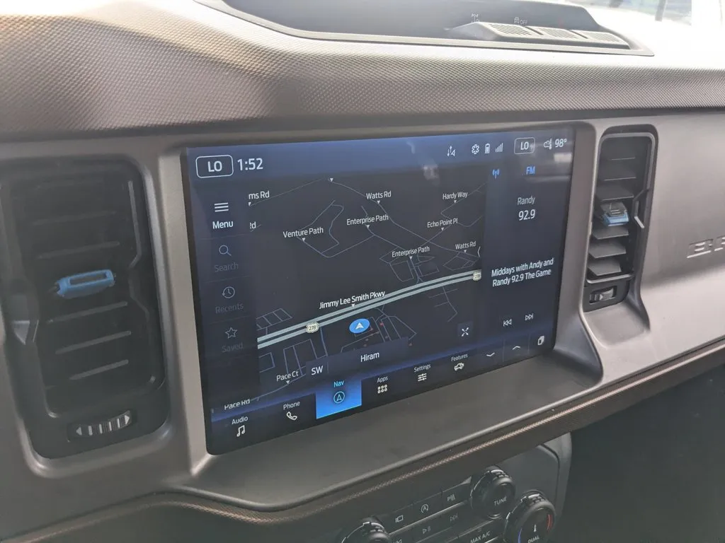 2022 Ford Bronco Outer Banks thumbnail 16