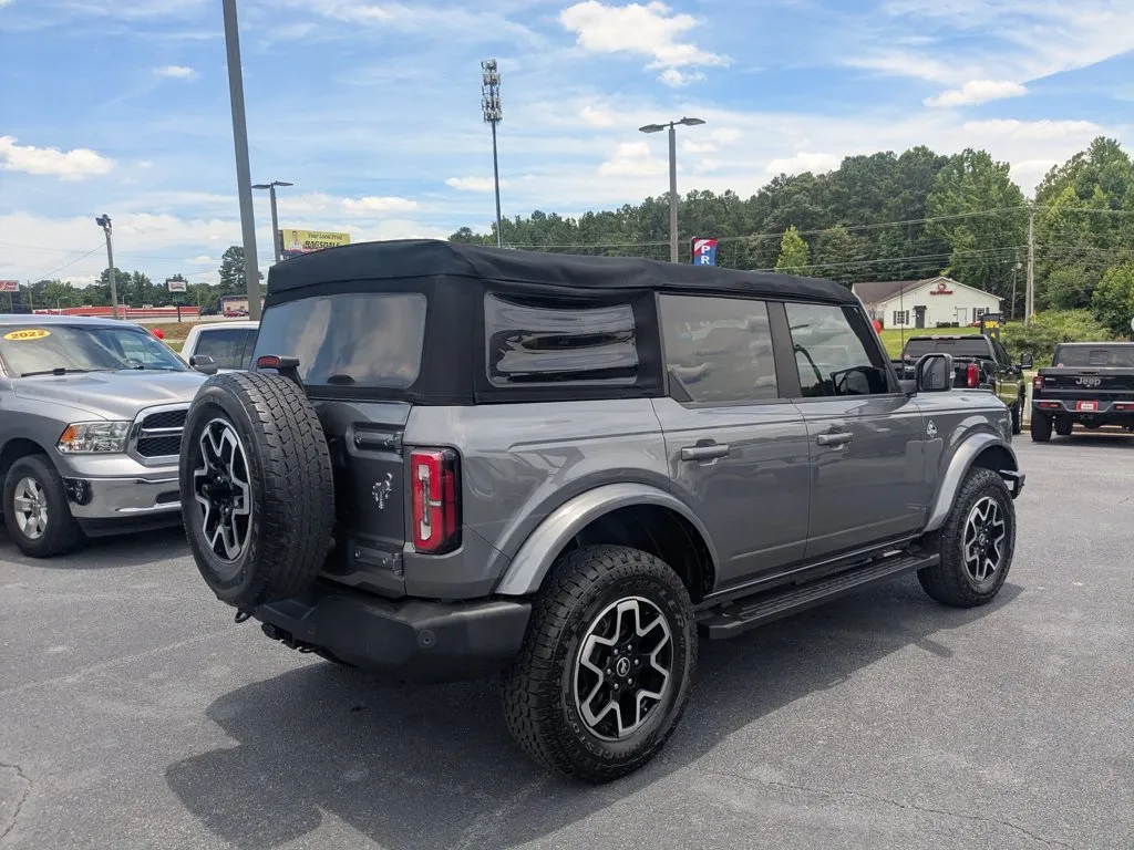 2022 Ford Bronco Outer Banks thumbnail 5