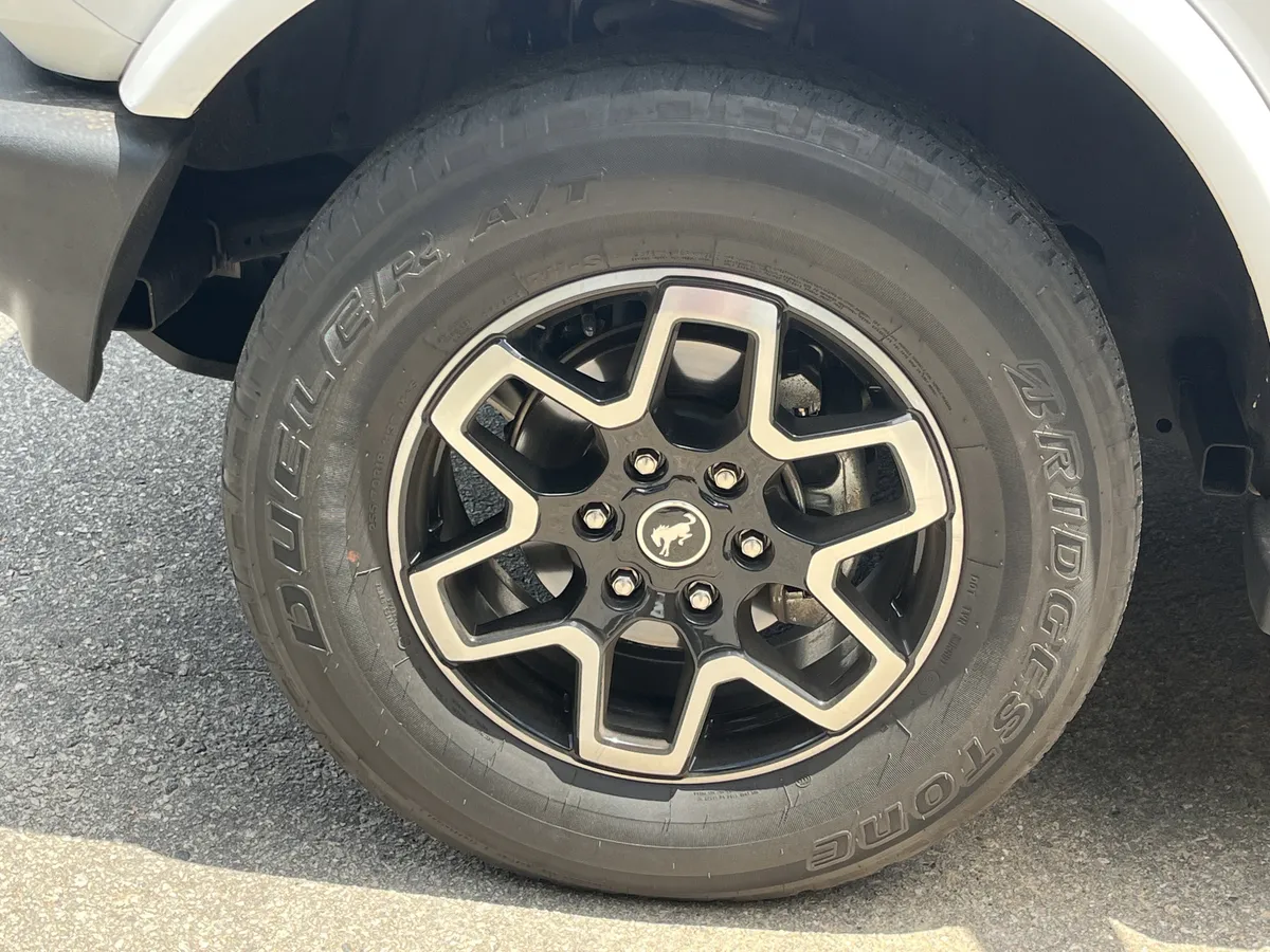 2022 Ford Bronco Outer Banks thumbnail 32