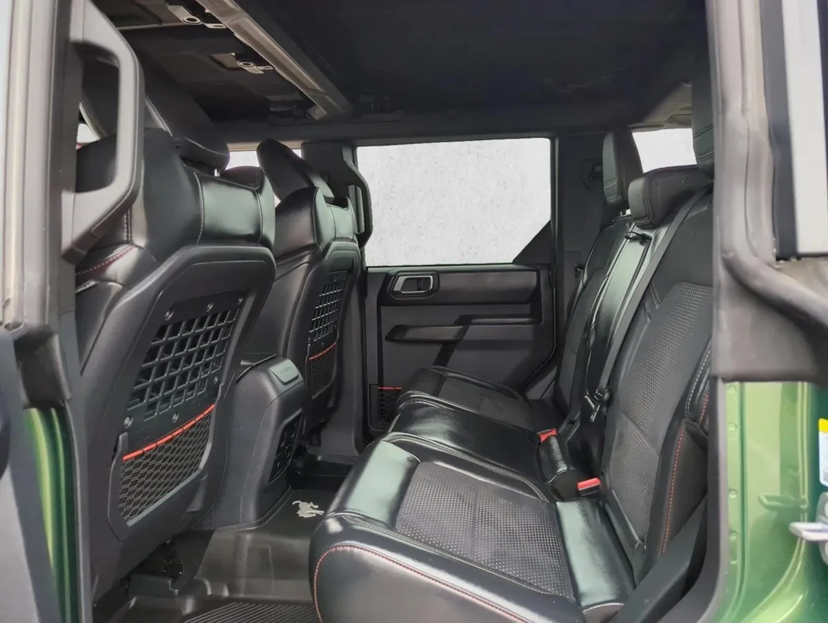 2022 Ford Bronco Raptor thumbnail 17