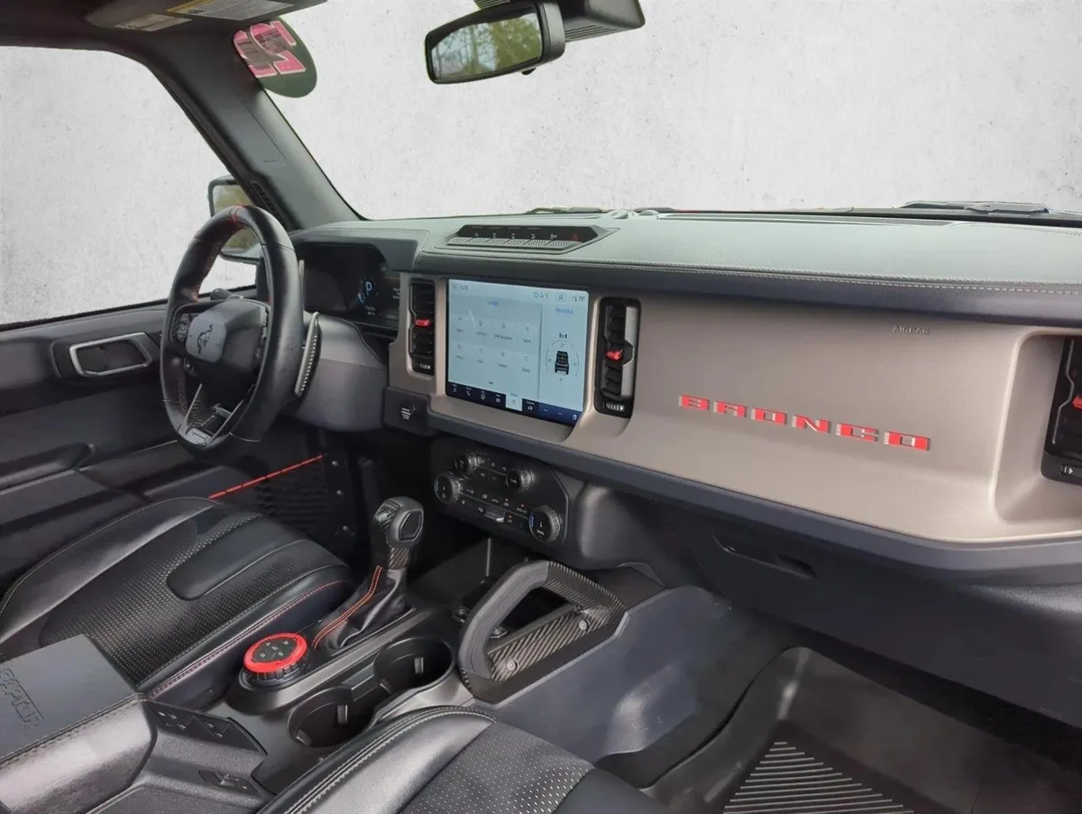 2022 Ford Bronco Raptor thumbnail 21