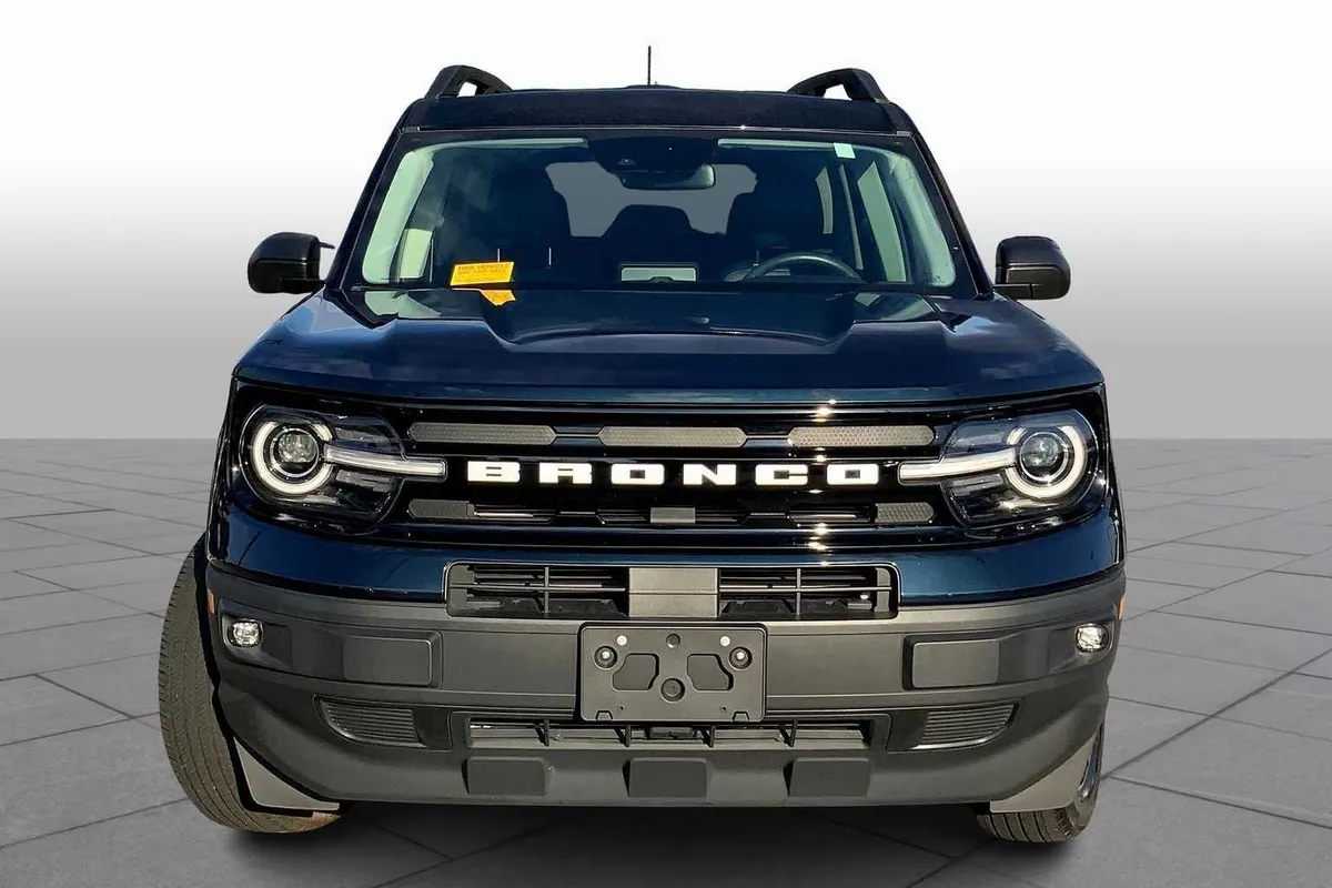 2022 Ford Bronco Sport Outer Banks thumbnail 5