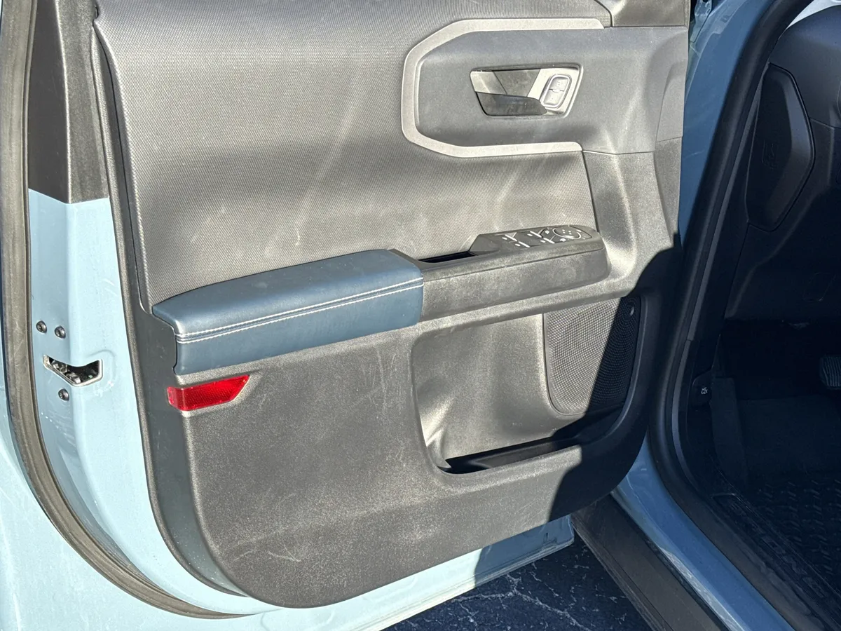 2022 Ford Bronco Sport Outer Banks thumbnail 16