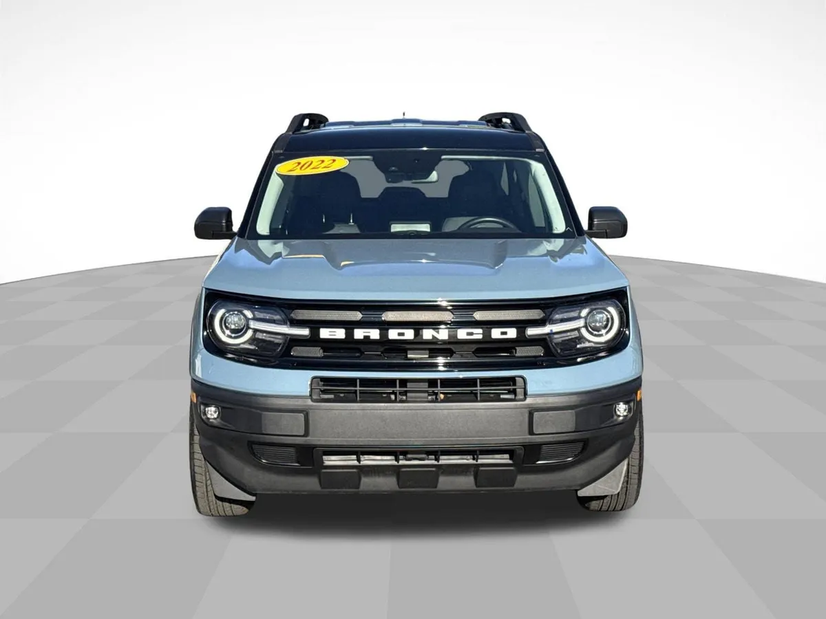 2022 Ford Bronco Sport Outer Banks thumbnail 2