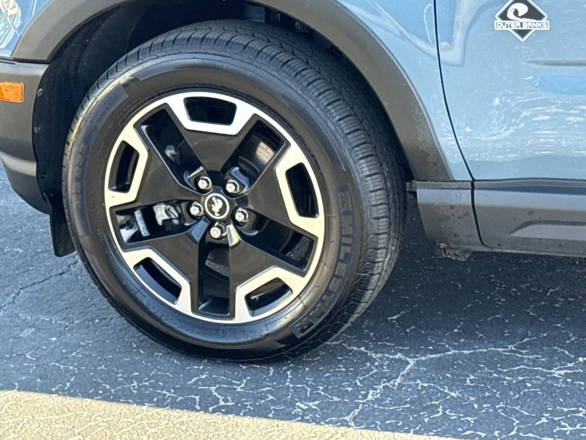 2022 Ford Bronco Sport Outer Banks thumbnail 5