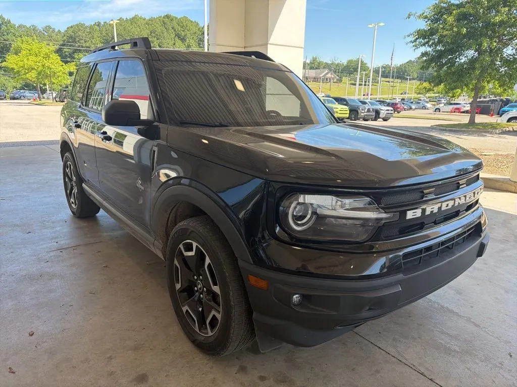 2022 Ford Bronco Sport Outer Banks thumbnail 4
