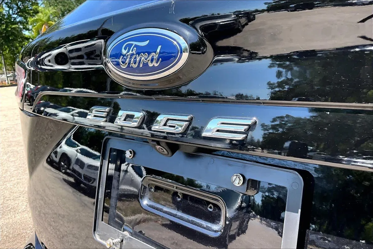 2022 Ford Edge ST-Line thumbnail 10