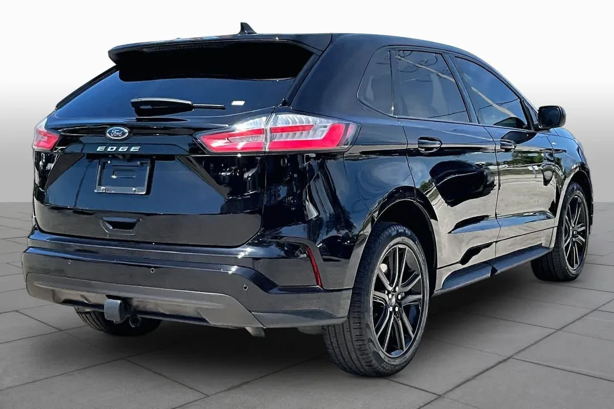 2022 Ford Edge ST-Line thumbnail 13