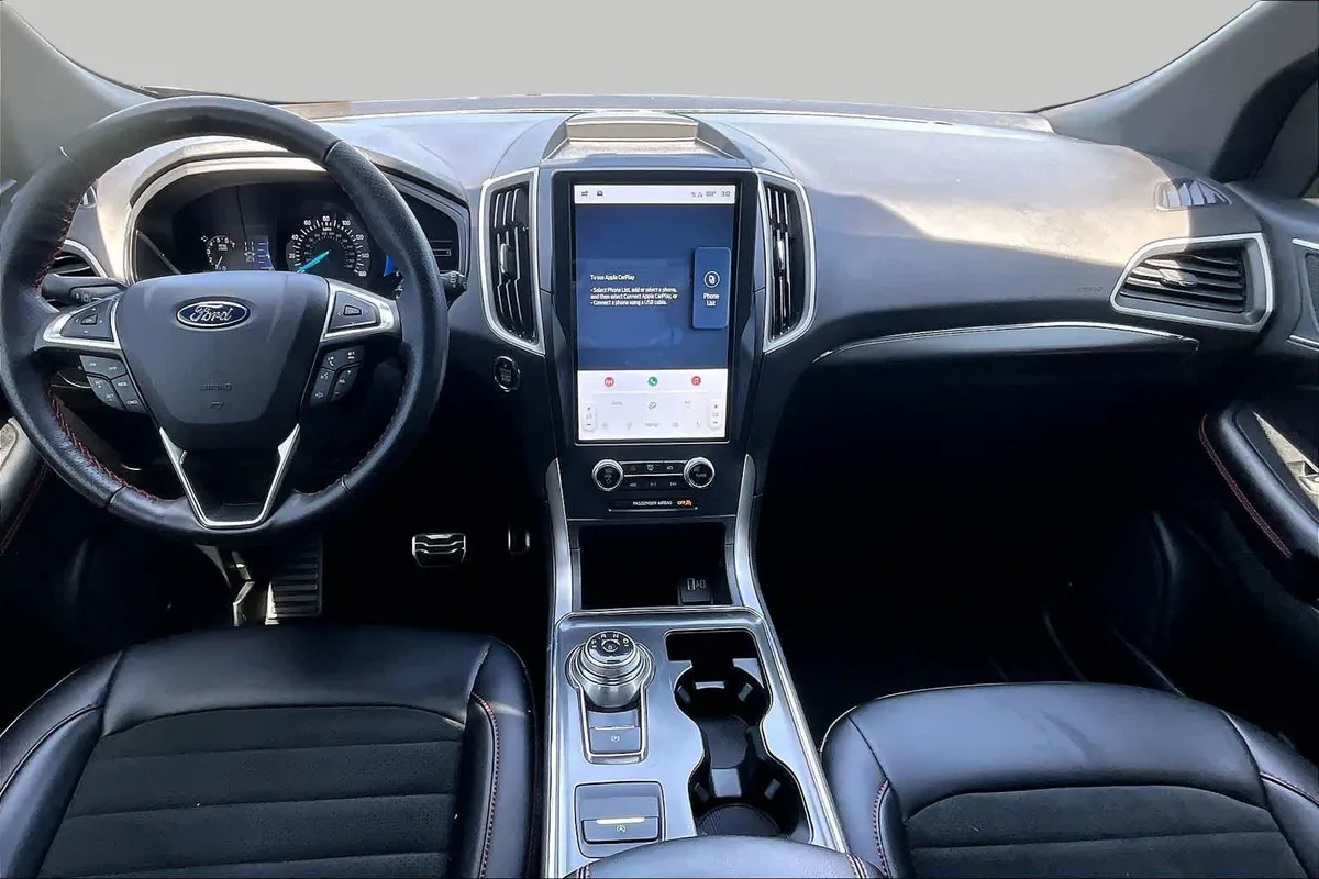 2022 Ford Edge ST-Line thumbnail 16