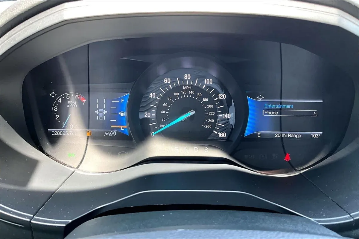 2022 Ford Edge ST-Line thumbnail 24