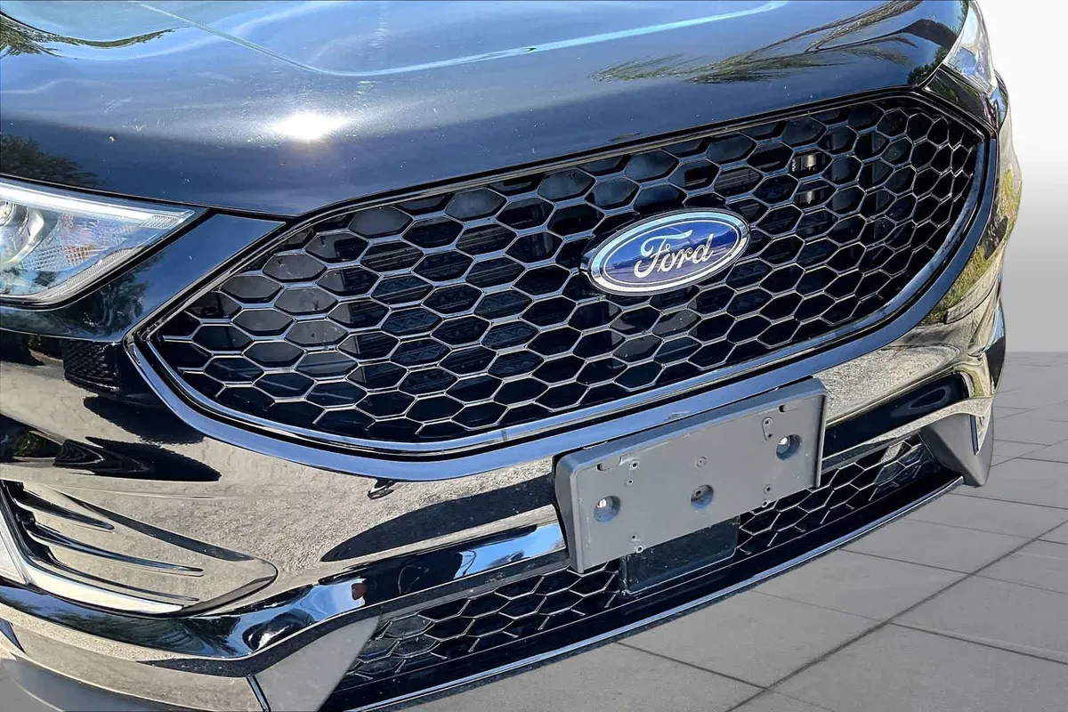 2022 Ford Edge ST-Line thumbnail 30