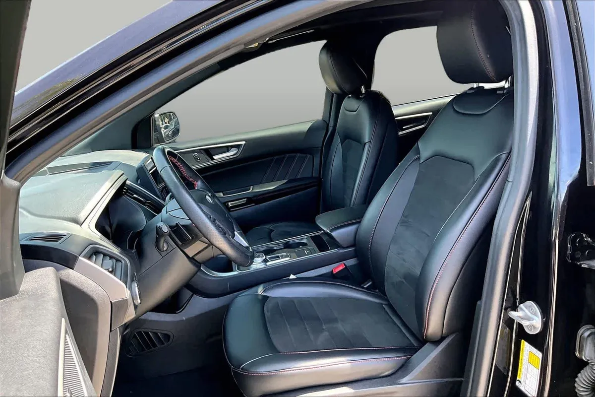 2022 Ford Edge ST-Line thumbnail 8