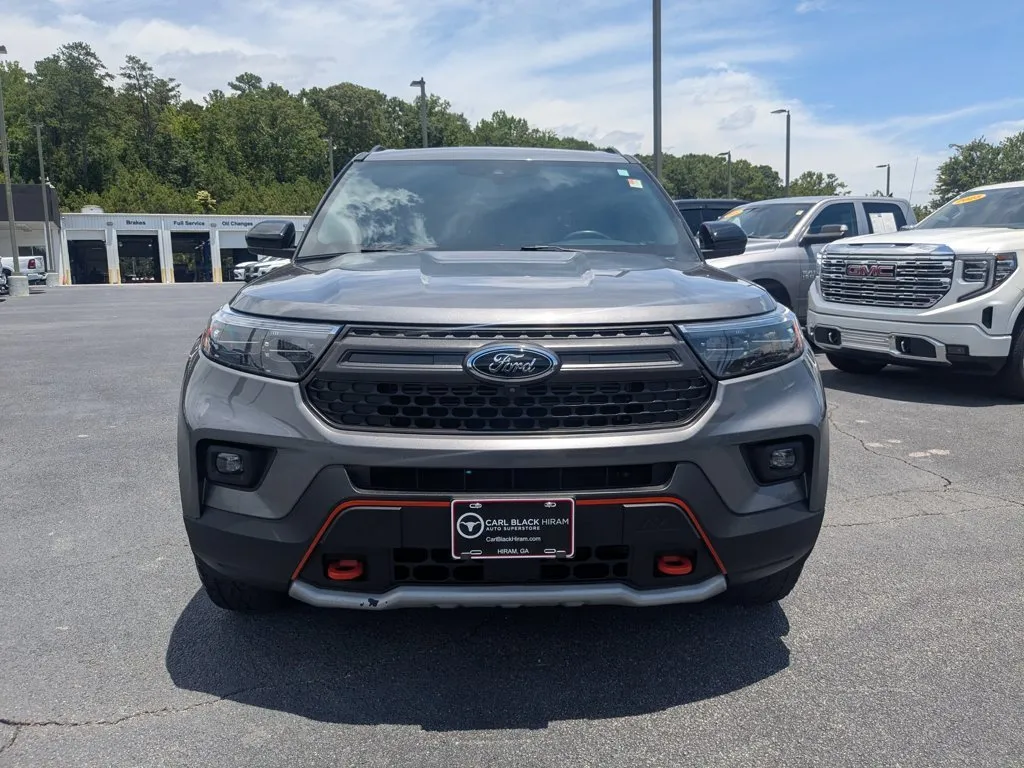 2022 Ford Explorer Timberline thumbnail 2