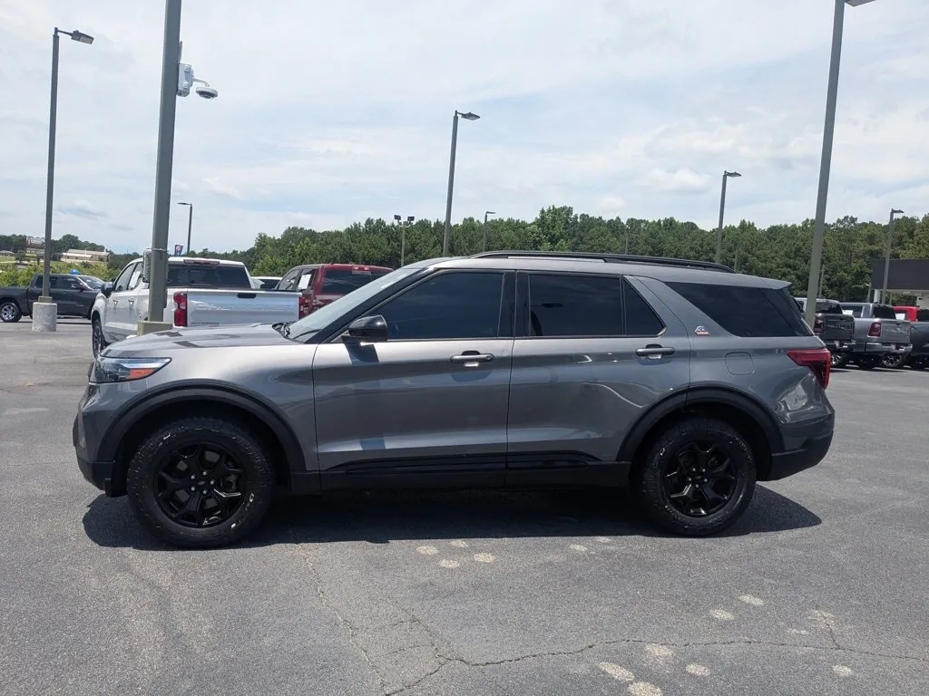 2022 Ford Explorer Timberline thumbnail 8