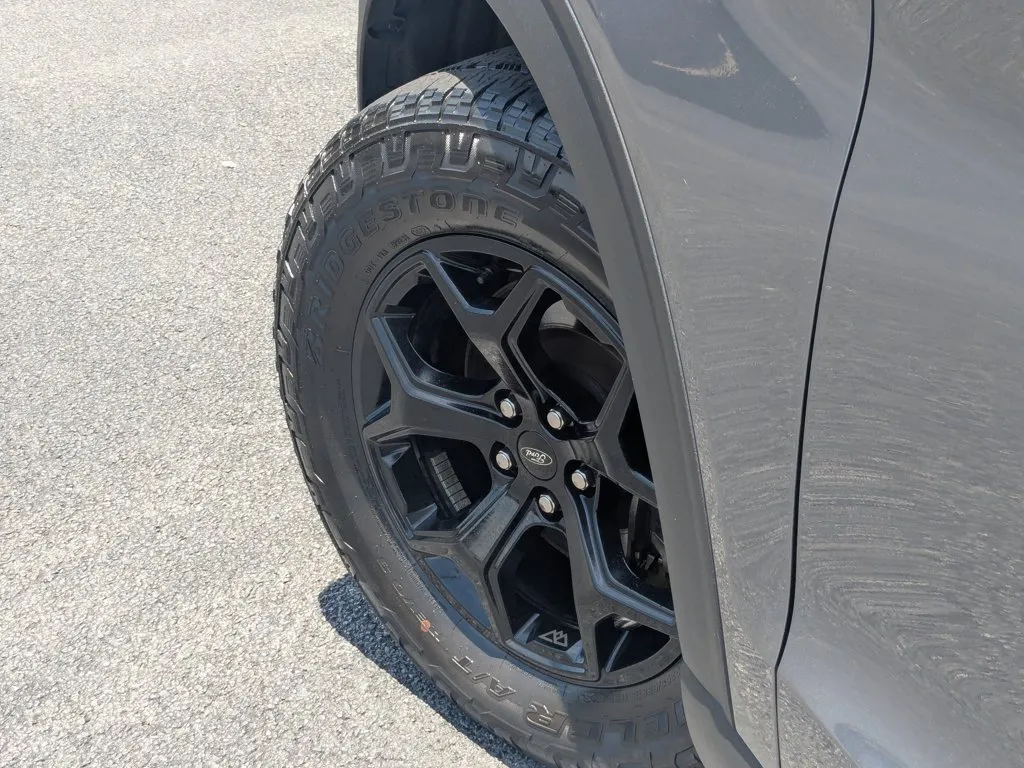 2022 Ford Explorer Timberline thumbnail 9