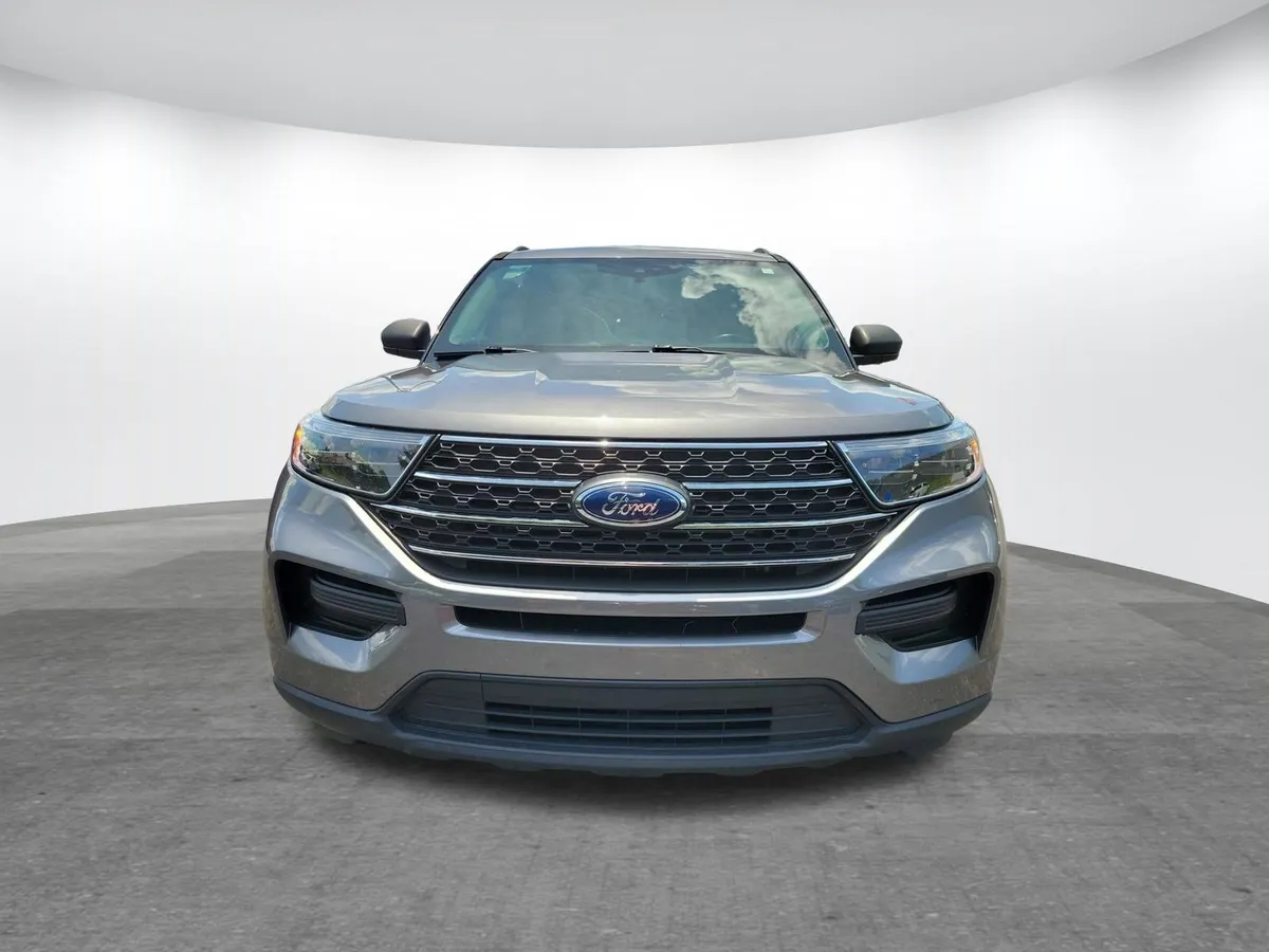 2022 Ford Explorer XLT thumbnail 22