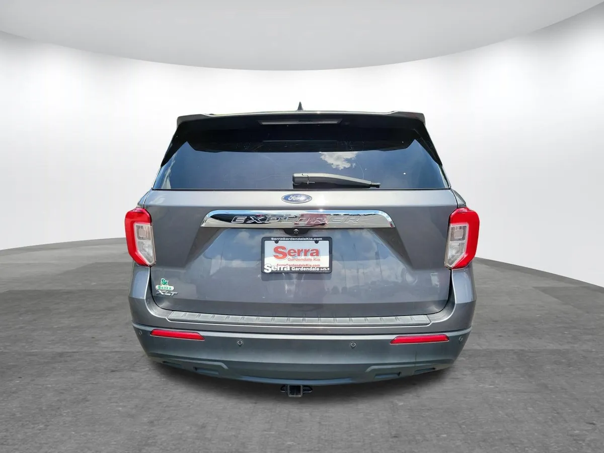 2022 Ford Explorer XLT thumbnail 26