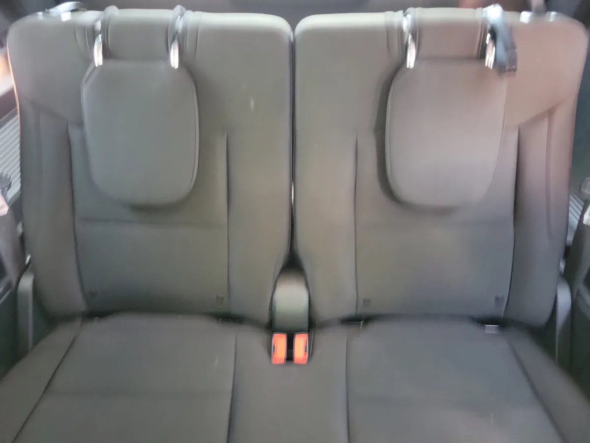 2022 Ford Explorer XLT thumbnail 8