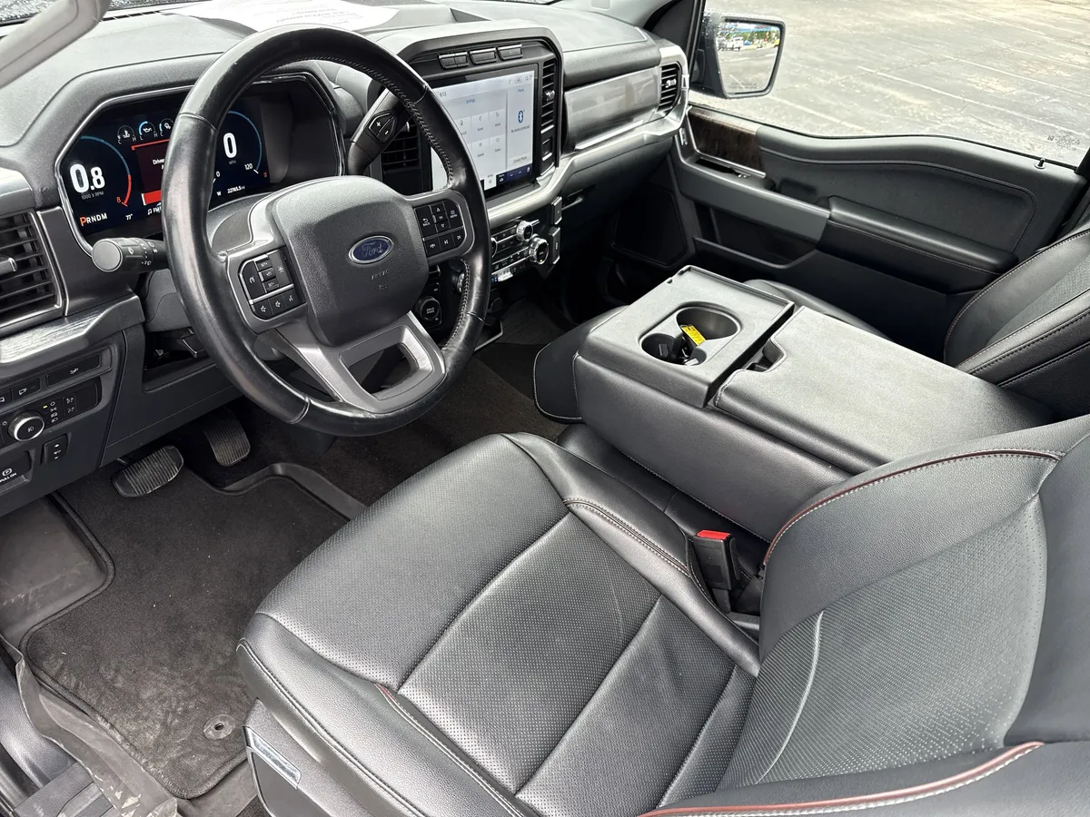 2022 Ford F-150 Lariat thumbnail 11