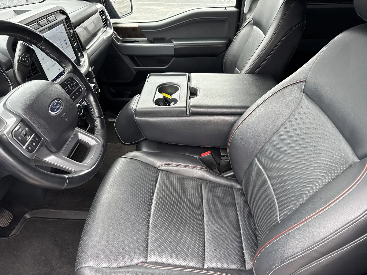 2022 Ford F-150 Lariat thumbnail 12