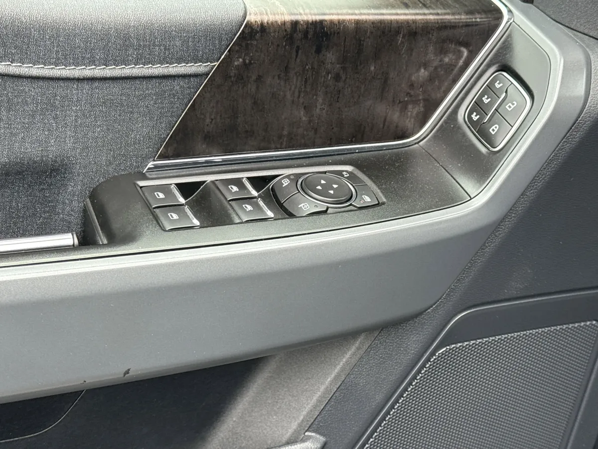 2022 Ford F-150 Lariat thumbnail 16