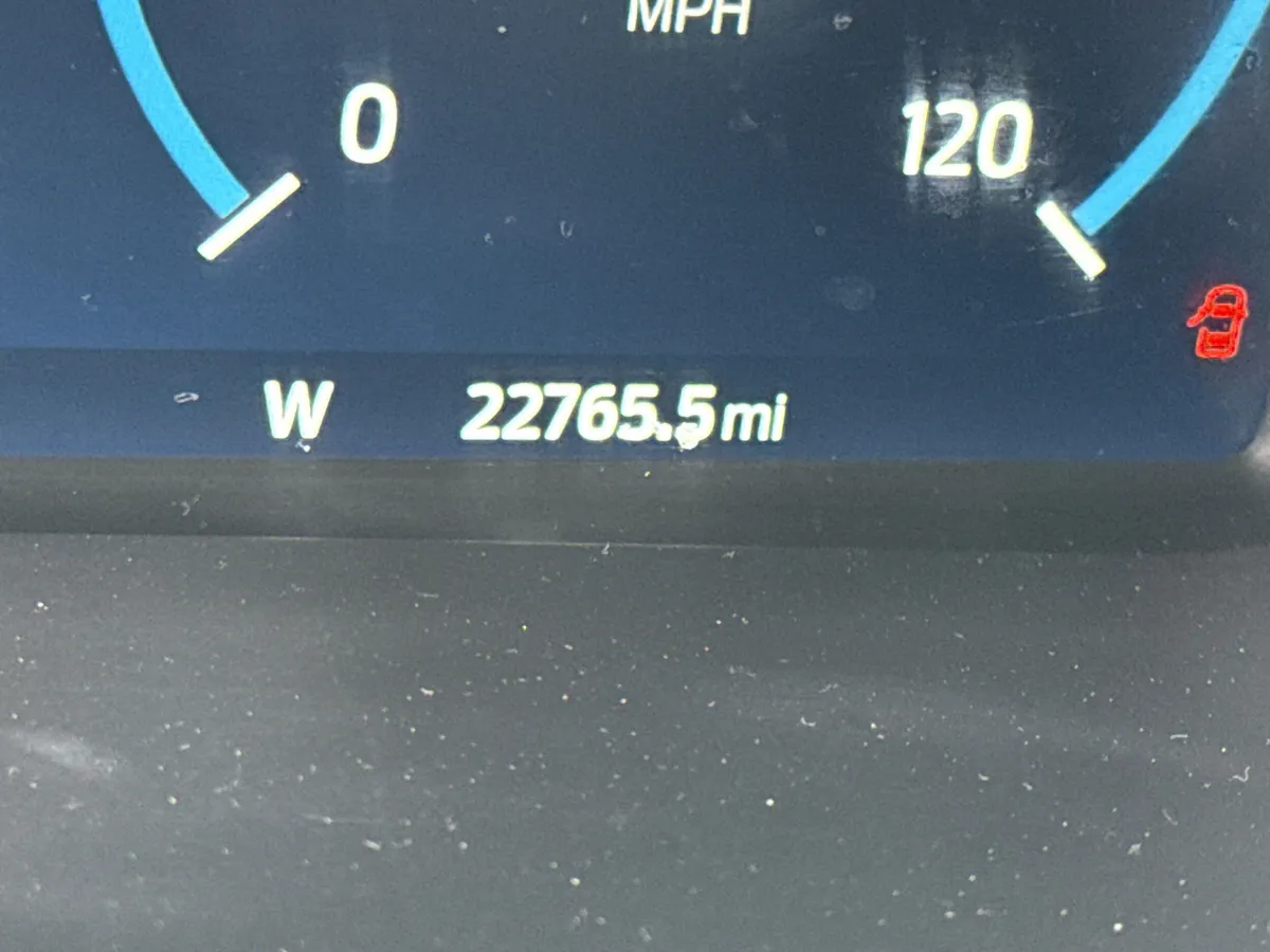 2022 Ford F-150 Lariat thumbnail 24
