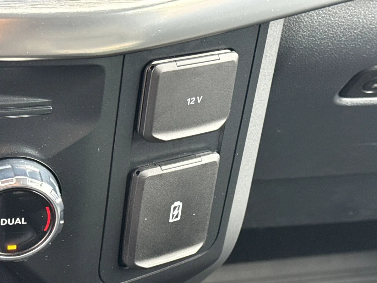 2022 Ford F-150 Lariat thumbnail 27